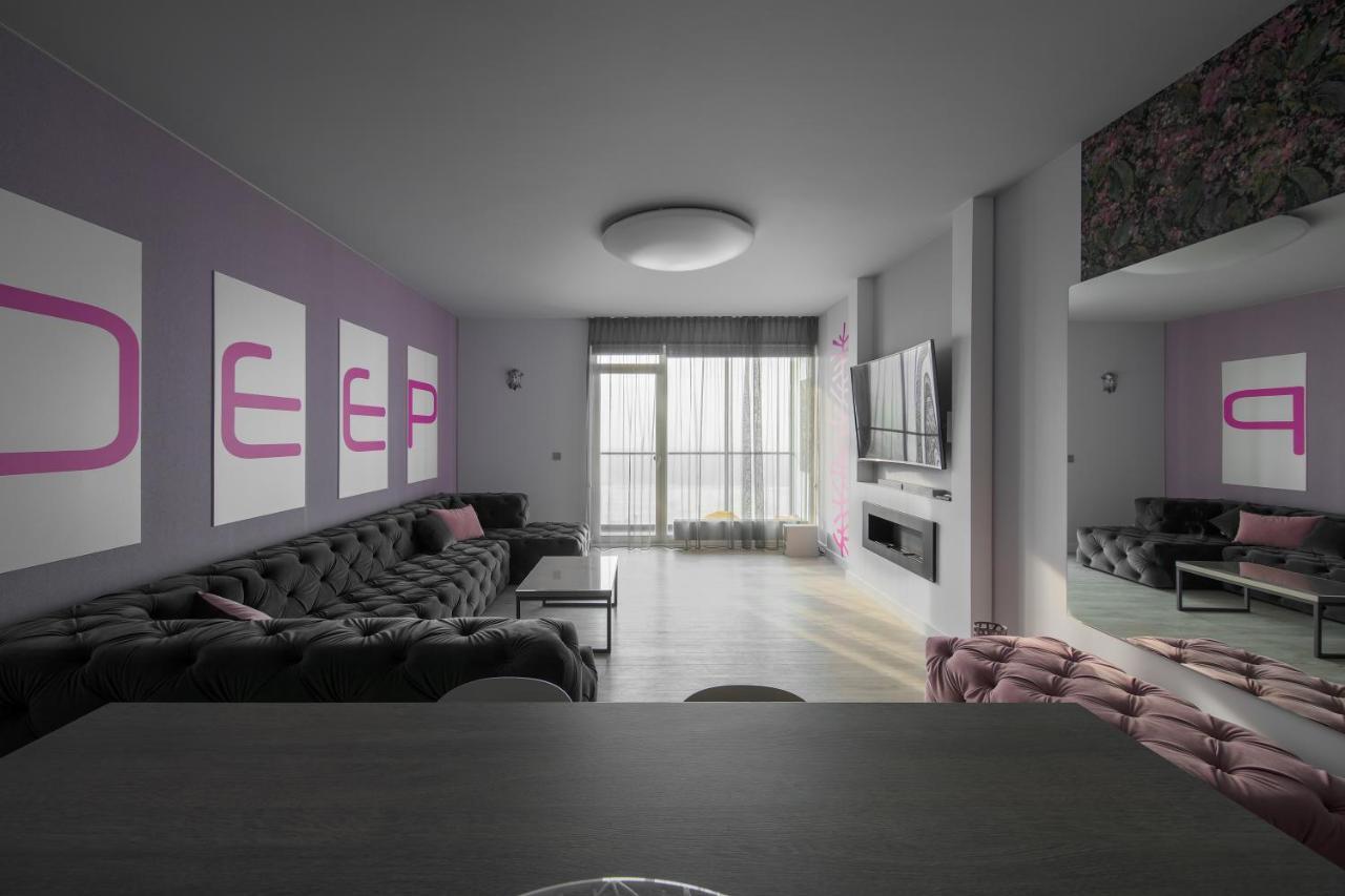 Sky Deep Jacuzzi 30 Floor Apartment Klaipeda Bagian luar foto